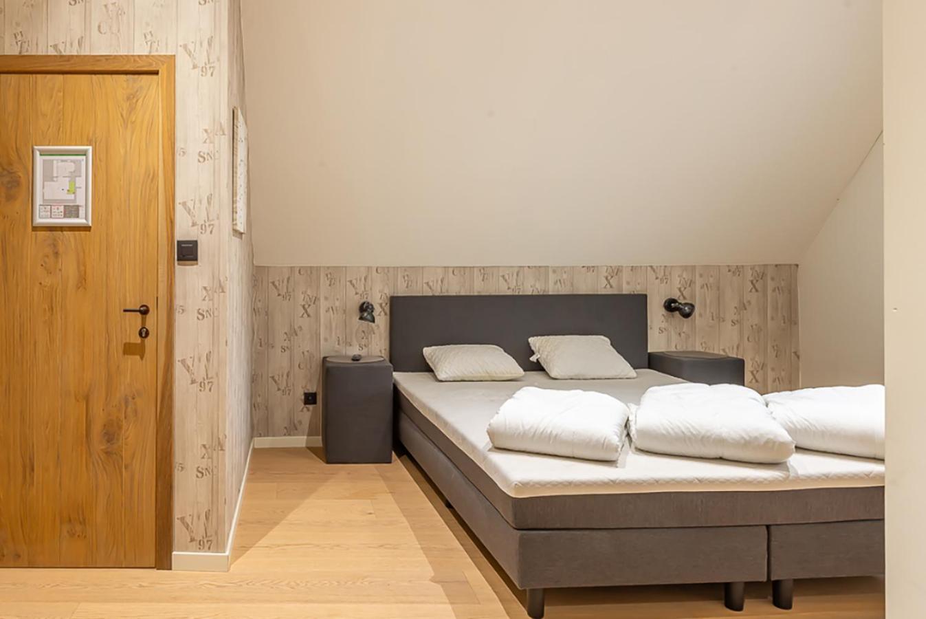 Guesthouses By Hotel Van Eyck Maaseik Luaran gambar