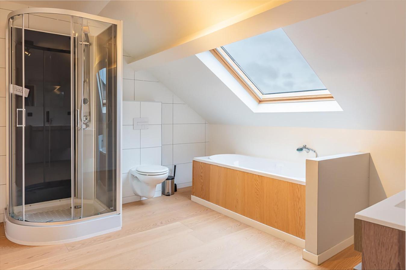 Guesthouses By Hotel Van Eyck Maaseik Luaran gambar